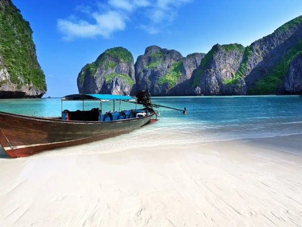 Phuket to Phi Phi Islands by Speedboat